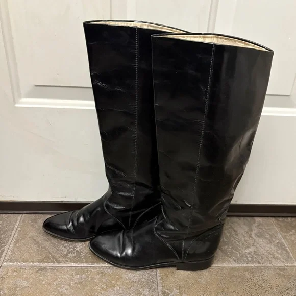 Charles David Black Vintage Italian Leather Boots - Picture 6 of 12